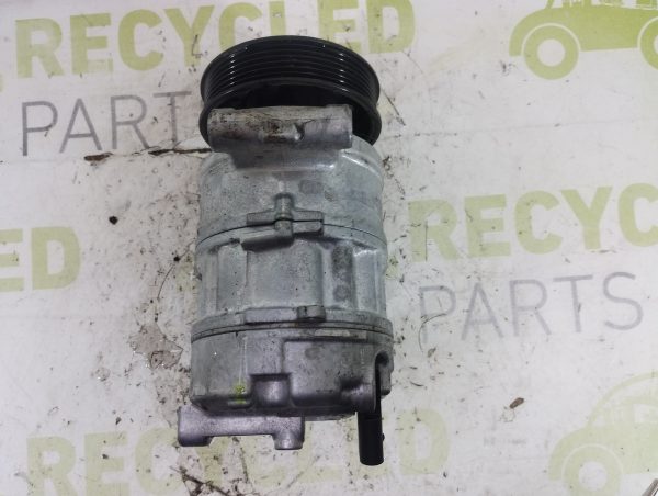 Compresor De A/a Vw Tiguan 2.0 (05892484)