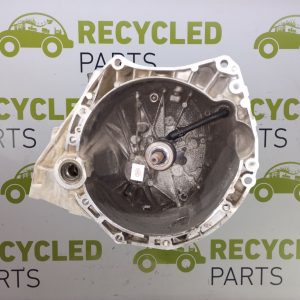 Caja De Velocidades Nissan Tiida 1.8 16v (05617437)