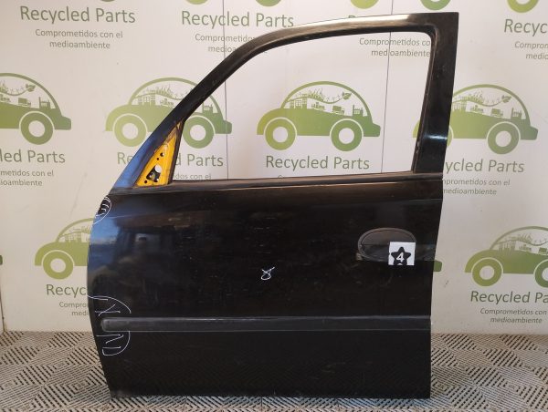 Puerta Delantera Izquierda Chevrolet Meriva (05371307)