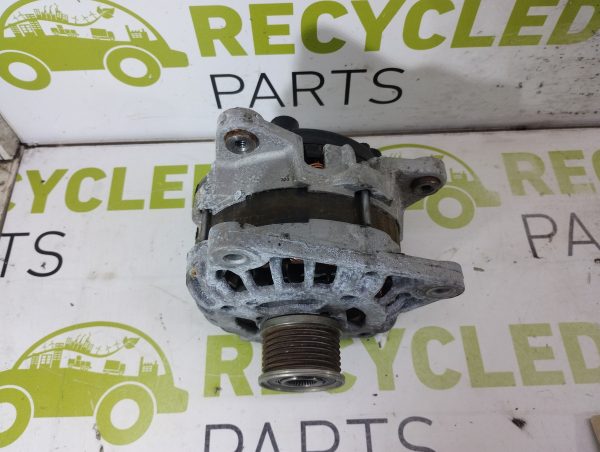 Alternador Renault Kangoo 2 1.6 (05668842)