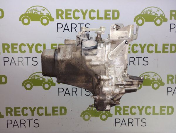 Caja De Velocidades Fiat Qubo 1.4 8v (04790223)