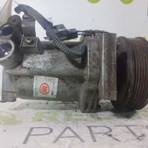 Compresor De A/a Renault Fluence 2.0 (05787986)