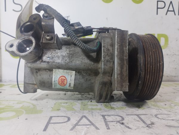 Compresor De A/a Renault Fluence 2.0 (05787986)