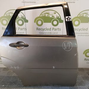 Puerta Trasera Derecha Ford Focus F1 (04798655) Lp