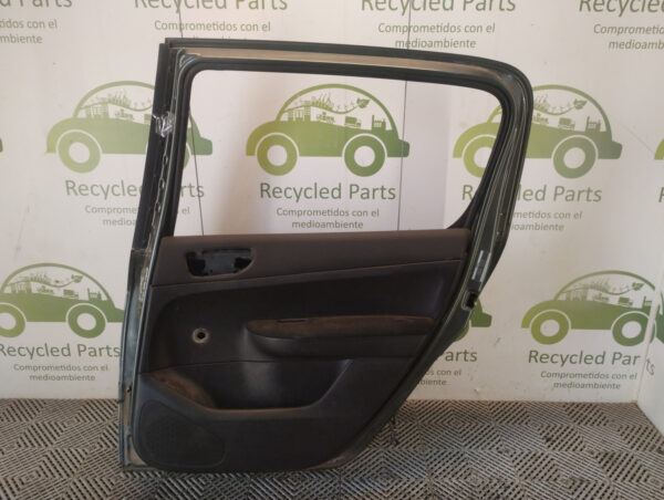 Puerta Trasera Derecha Peugeot 307 (05515076)