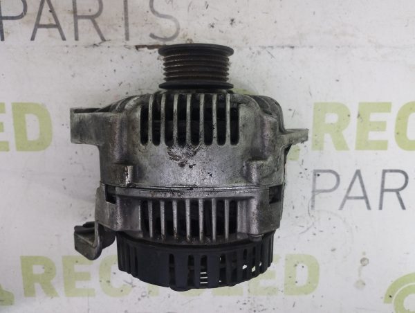 Alternador Renault Kangoo 1.9 (05878486)