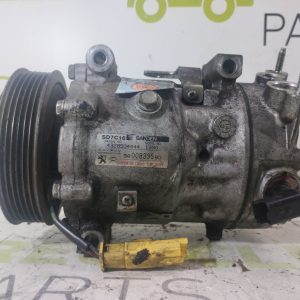 Compresor De A/a Peugeot 308 1.6 (06015451)