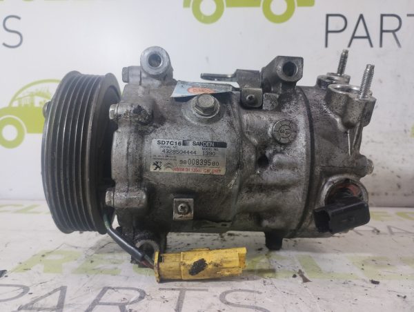 Compresor De A/a Peugeot 308 1.6 (06015451)