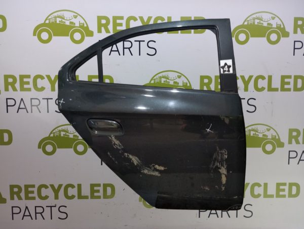 Puerta Trasera Derecha Chevrlet Onix (05525521) Lp