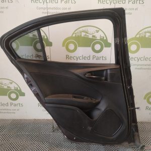 Puerta Trasera Izquierda Fiat Cronos (06784659)