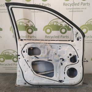 Puerta Delantera Izquierda Toyota Hilux (03681395)
