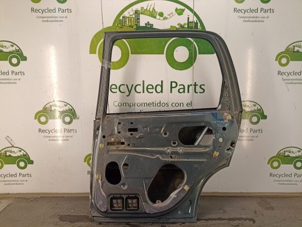 Puerta Trasera Derecha Chevrolet Corsa (03322825) Lp
