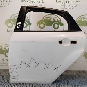 Puerta Trasera Izquierda Ford Focus F3 (04205835)