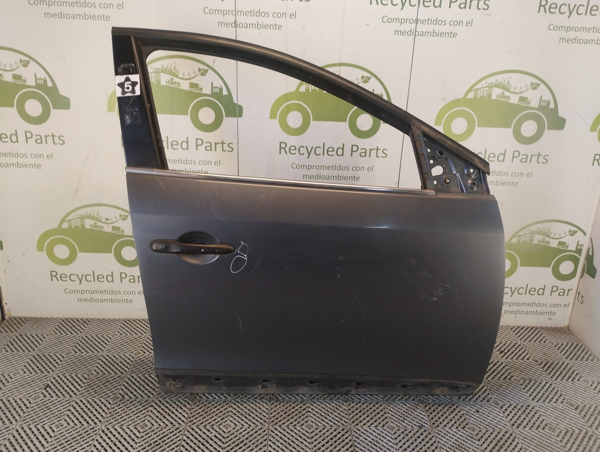 Puerta Delantera Derecha Renault Fluence (05569791)