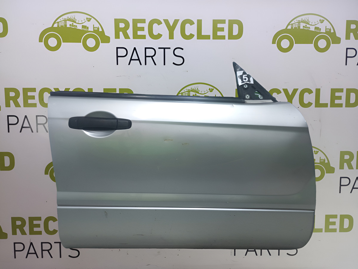 Puerta Delantera Derecha Subaru Forester (04315323) Lp*