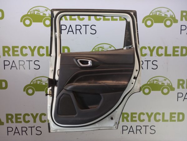Puerta Trasera Derecha Jeep Compass (05547445)