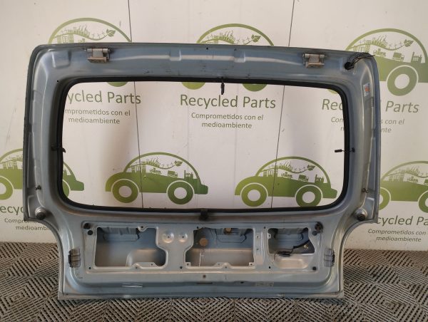 Porton Trasero Chevrolet Corsa Classic (05259579)