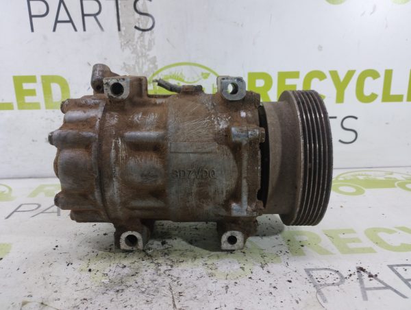 Compresor De A/a Renault Sandero 1.6 (04466309)