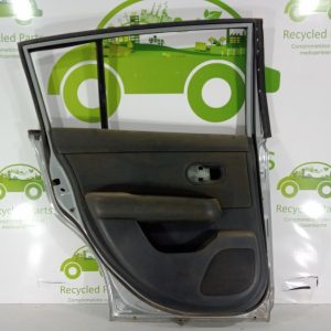 Puerta Trasera Izquierda Nissan Tiida 5p (03192963) Lp