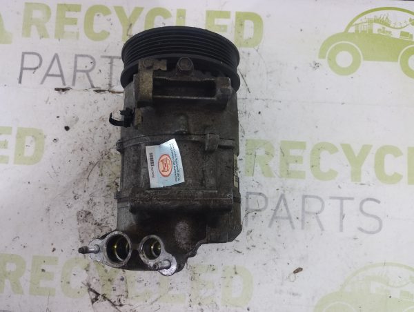 Compresor De A/a Peugeot 5008 1.6 (06033590)