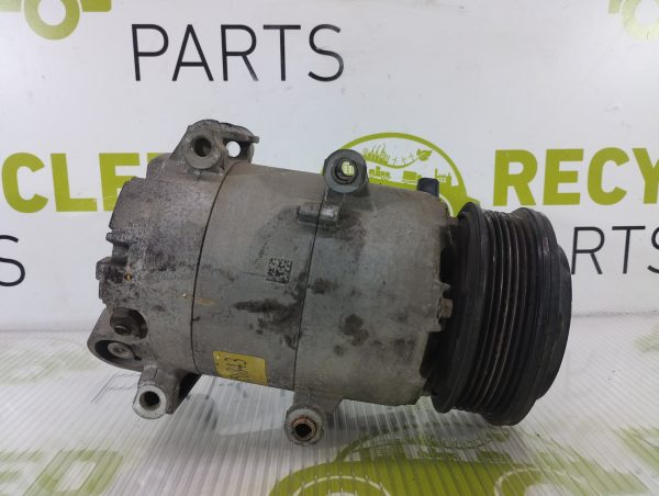 Compresor De A/a Ford Fiesta Kinetic 1.6 (05728564)