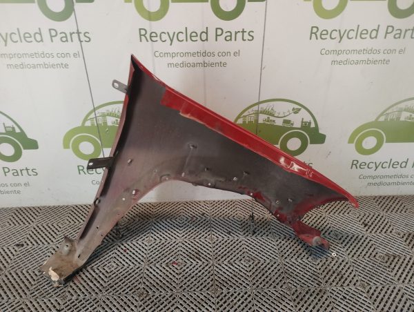 Guardabarro Izquierdo Fiat Strada F4 (05917630)