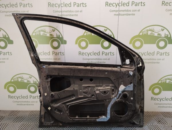 Puerta Delantera Izquierda Chevrolet Vectra (03989986)