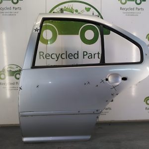 Puerta Trasera Izquierda Vw Bora (04088603)