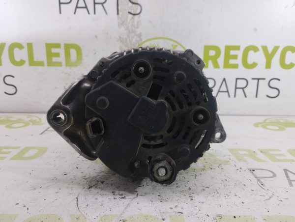 Alternador Renault Kangoo 1.9 (05878486)