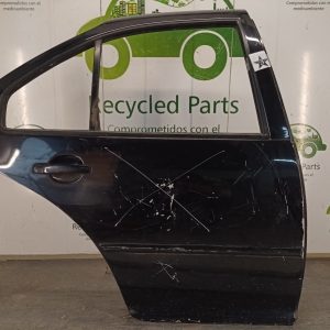 Puerta Trasera Derecha Vw Bora (02606037)