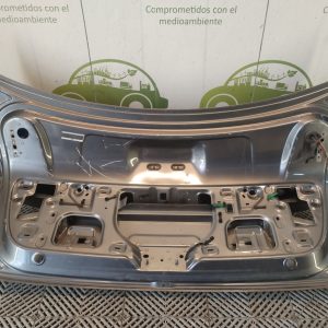 Tapa De Baul Vw Vento Ln (05661441)