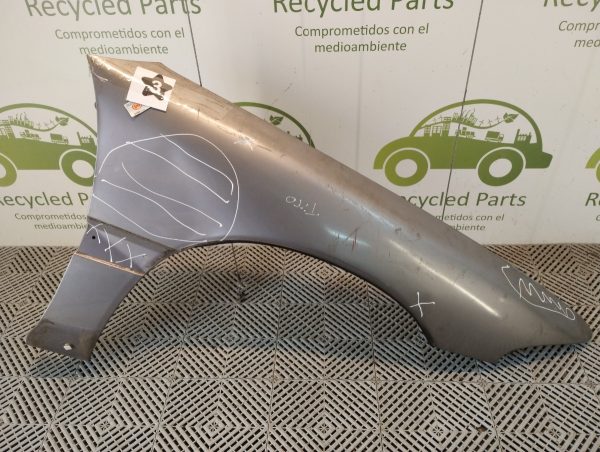 Guardabarro Derecho Mitsubishi Eclipse (04461599)