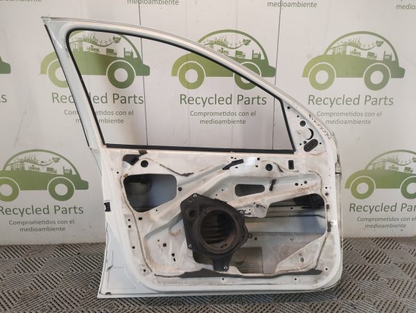 Puerta Delantera Izquierda Peugeot 207 (06060111)