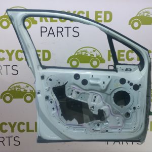 Puerta Delantera Izquierda Peugeot 208 (05526784) Lp*
