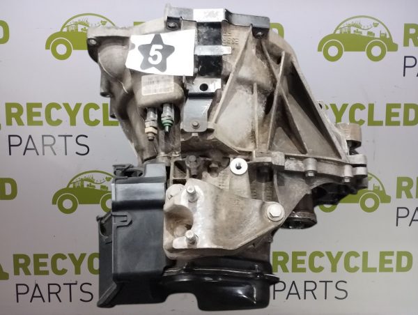 Caja De Velocidades Ford Fiesta 1.6 16v (06258736)