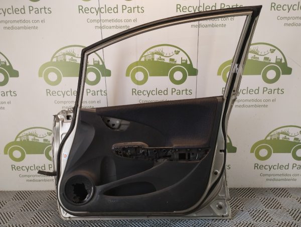 Puerta Delantera Derecha Honda Fit Li (04564044)