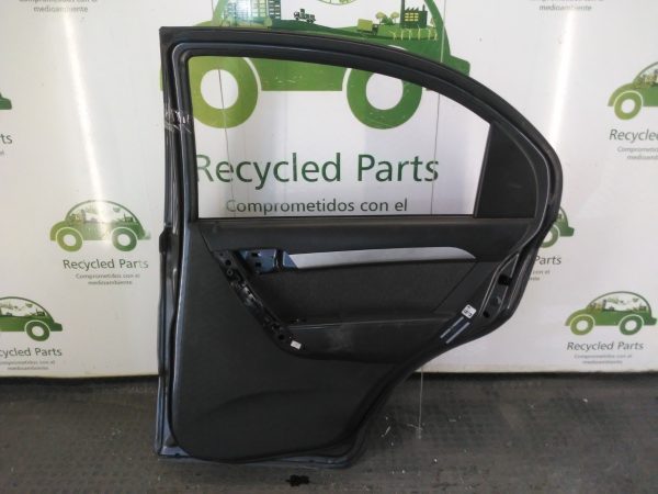 Puerta Trasera Derecha Chevrolet Aveo (04509883) Lp