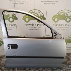 Puerta Delantera Derecha Chevrolet Corsa (06485471)