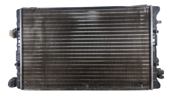 Radiador De Agua Vw Voyage 1.6 (05722625)