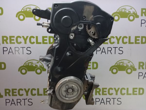 Motor Peugeot 208 1.6 16v (06142201)