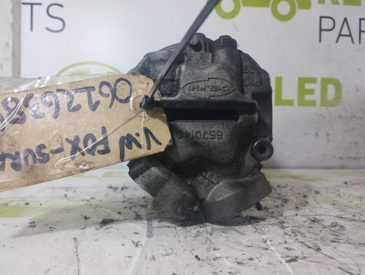 Compresor De A/a Vw Fox 1.6 (06126389)