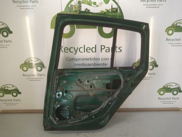 Puerta Trasera Derecha Renault Clio 2 (04051082)