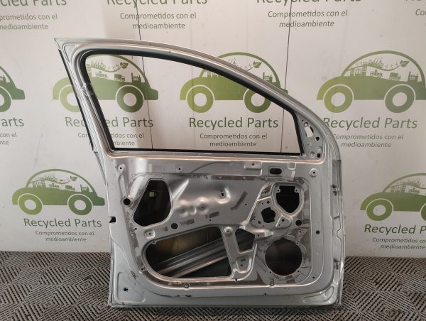 Puerta Delantera Izquierda Vw Gol Trend (05618760)