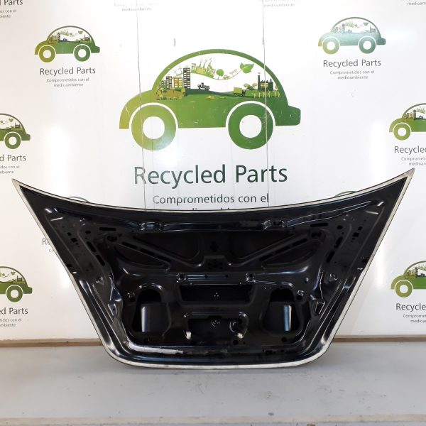 Tapa De Baul Mercedes Benz C200 Nv