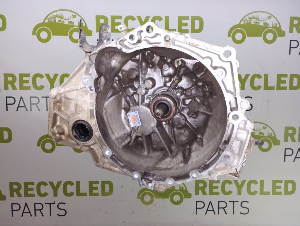 Caja De Velocidades Toyota Etios 1.5 16v (04967337)