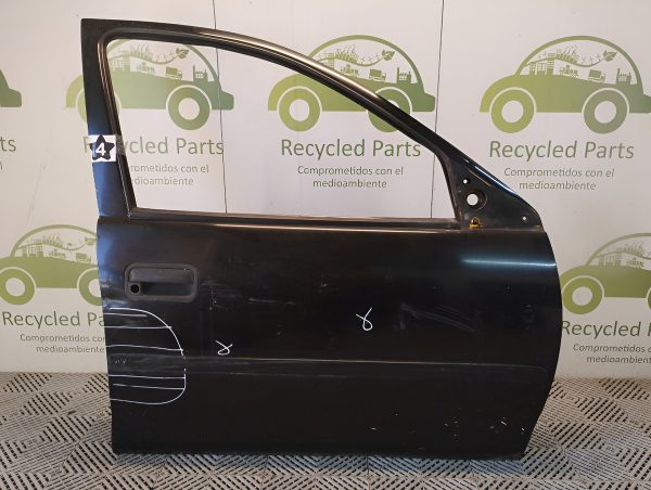 Puerta Delantera Derecha Chevrolet Corsa (05396014)