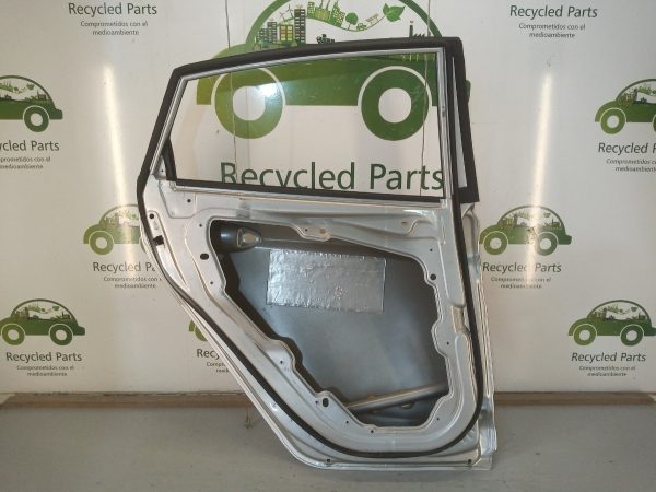 Puerta Trasera Izquierda Ford Fiesta Kinetic 5p (02916656)