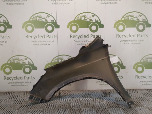 Guardabarro Derecho Honda Crv (05759297)