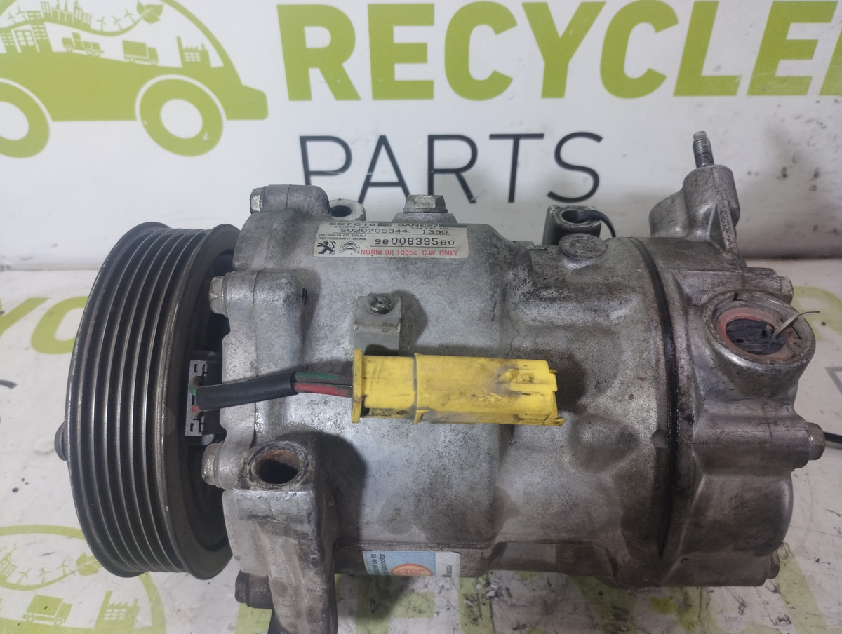 Compresor De A/a Peugeot 308 1.6 (05982524)