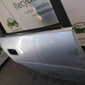 Puerta Trasera Derecha Chevrolet Corsa (04624751) Lp